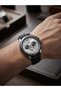Executive (Emphasizes Adaptability to the Business World with a Classic and Professional Look.)