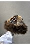 Feather-Patterned Hat - 4