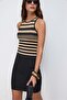 Rochie mini în dungi - 4
