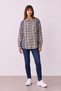 1157 Contrast Collar Detailed Shirt