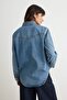 Mavi Yaka Detaylı Oversize Denim Gömlek Ceket TWOAW27CE00114 - 6