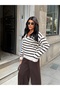 Women's White Lace Detailed V-Neck Knitwear Sweater - 3
