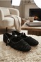 Plush Women's Home Slippers, Soft Sole Stylish Slippers - 3