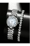 2-Piece Stylish and Luxurious Women's Quartz Watch Set; Includes 1 Silver Roman Numeral Dial Quartz Watch and 1 Heart-Shaped Bracelet Adorned with Full Rhinestones. - 2