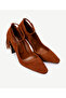 Leather Tasseled Heeled Shoes - 5