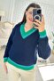 V-Neck Knitwear Blouse 7K123