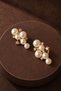 Pearl garden elegant stud earrings