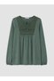 Quality Pieces from Çelebi Store: Tie-Down Roba Collar Embroidered Blouse - 6