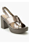 Women Cross Strap Platform Heel Sandals - 2