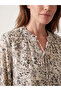 Esvab • Modern & Distinctive Roba Collar Floral Blouse - 3