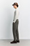 Men's Khaki Classic Waist Diagonal Patterned Wrinkle-Free Technical Fabric Relaxed Fit Trousers A62Y3008 - 4