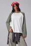 Women's Oversize Contrast Sleeve Raglan Crew Neck Drop Shoulder T-Shirt