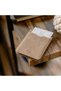 محفظة مانهاتن جلدية نحيفة ثنائية الطي مزودة بتقنية RFID للرجال - 4