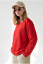 Women's Red Crew Neck Modal Buttoned Draped Basic Sweatshirt Swt-19000803 - 2