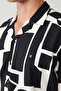 Men's Black Apaj Collar Easy-Ironing Seersucker Short Sleeve Oversize Fit Shirt A41Y2177 - 2