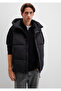 Hooded Black Inflatable Vest Regular Fit / Regular Fit 0110306 -900