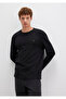 Long Sleeve Black T-Shirt Slim Fit / Narrow Cut 065755-900