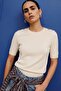 Women's Short-Sleeved Knitwear with Buttons on the Shoulders 106-7106