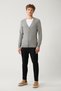 Męski szary sweter Basic E005007 - 5
