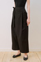 Black envelope closure trousers - 6