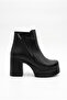 Women's Special Design Platform Heeled Black Boots with Cross Zipper