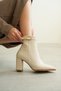 Women's London Thick Heeled Buckle Boots - Leather - 3