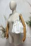 67-8098 Women's White Shoulder and Shoulder Bag - 4