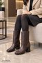 Vi̇yora Women's Boots with Blunt Toe and Studded Detail on Thick Heel - 4