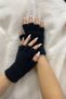 Women's Premium Soft Beret and Cut-To-Fit Finger Gloves Dual Winter Combination Set - 2