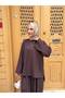 Women's Hijab Sweat Pants and Top Two-Piece Set - 2
