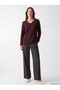 V Planting Women's Knitwear Sweater for Style Enthusiasts from Uzg Store - 2