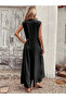 Women's Short Sleeve Front Buttoned to the Leg Wide Pocket Long Wrap Jumpsuit - 3