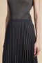 Solid Pleated Maxi Skirt - 4