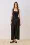 Black envelope closure trousers