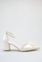 Women's White Pearl Decorated Pointed Toe Wedding Dress Shoes - 5