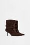 Slouchy bilekte bot - 2
