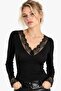 Lace Detailed Long Sleeve V-Neck Bluz