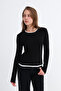 Crew Neck Basic Blouse B9057 - 2