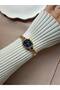 Minimal Metal Women's Wristwatch Navy Blue