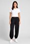 Women Ballon Fit Solid Jogger Pants, Black - 2
