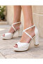 Women's Floral Patterned Cross-Strapped Low Platform Thick Heeled Premium Bridal Shoes - 3