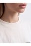 Özmarka New Season Ecru Crew Neck Oversize Women's Sweatshirt - 3