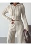 Finger-Insertable Zippered Hooded Ruffle Fabric Set - 4