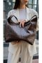 Women's Brown Knitted Patterned Large Faux Leather Women's Oversized Shoulder Bag - 3