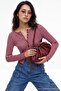Kırmızı Çizgili Fitted/Vücuda Oturan Triko Görünümlü Düğmeli Esnek Bluz TWOAW27BZ00409 - 2
