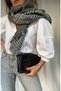 Double-Sided Gray Houndstooth Patterned Shoulder Shawl - 3