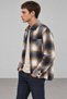 Navy Blue Double Pocket Regular Fit Plaid Men's Shirt |   Ee1001211791 - 2