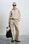 Cassandra Women's Knitted Sweatshirt Beige