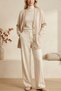 Women's Oversize Long Sleeve Soft Textured Basic Knitwear Cardigan with Buttoned Pockets