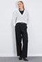 Buttoned V-Neck Openwork Knitwear Cardigan - 4